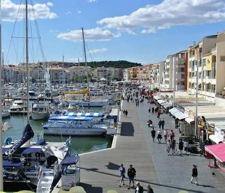 Climatisé Centre Port Piscine Appartamento