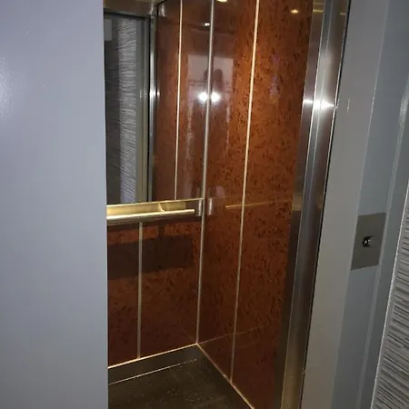 Climatise Centre Port Piscine * אגדה